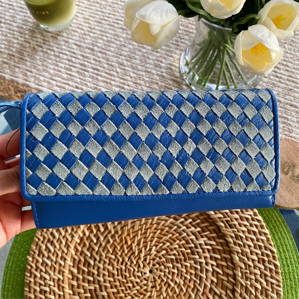 💙 GENUINE LEATHER BLUE SAGE GREY WOVEN WALLET!